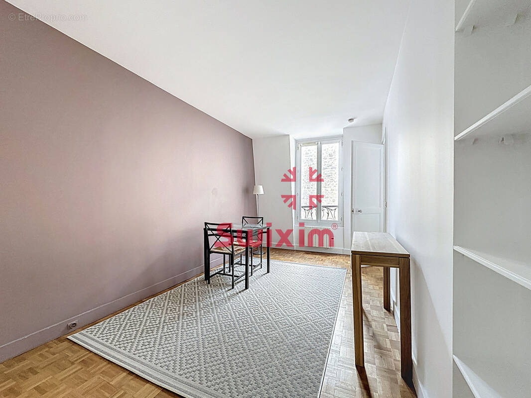 Appartement à PARIS-11E