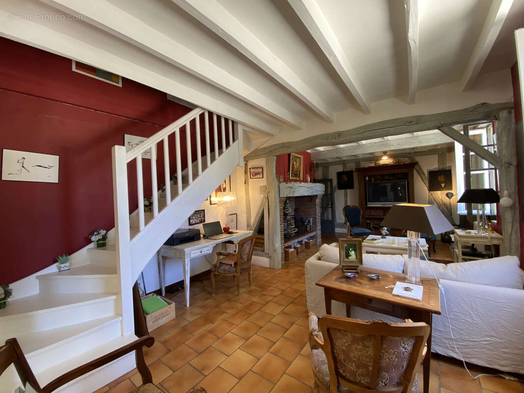 Proche eauze—maison de campagne avec piscine et dependances - photo 4