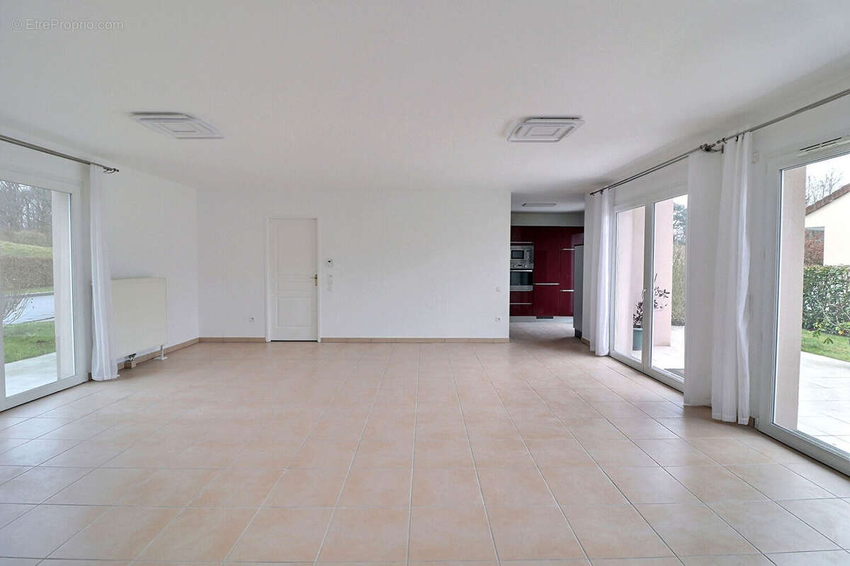 Maison à RAMBOUILLET