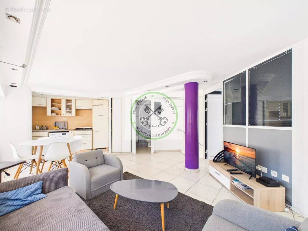 Appartement à SAINT-RAPHAEL