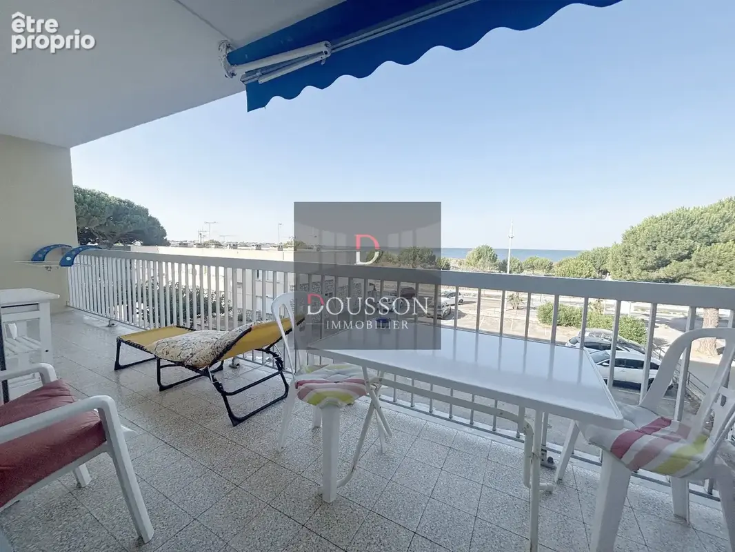Studio cabine 30 m  avec terrasse de 12.70 m2, vue mer   BOUCANET - photo 2