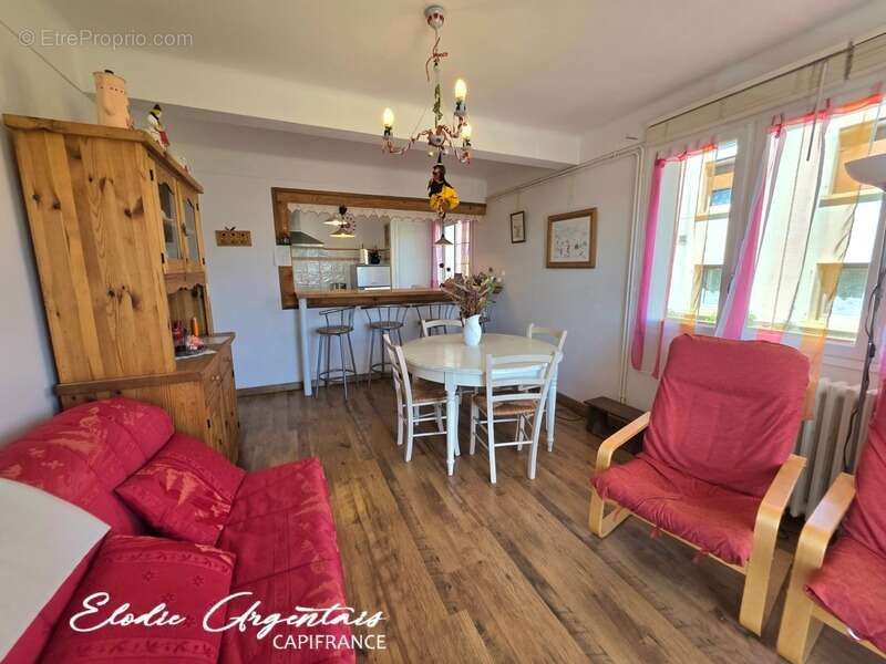 Appartement à FONT-ROMEU-ODEILLO-VIA