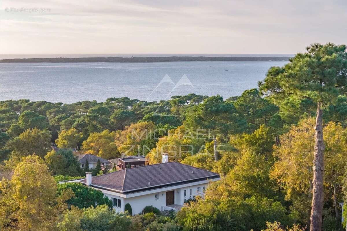 Maison à LE BOUSCAT