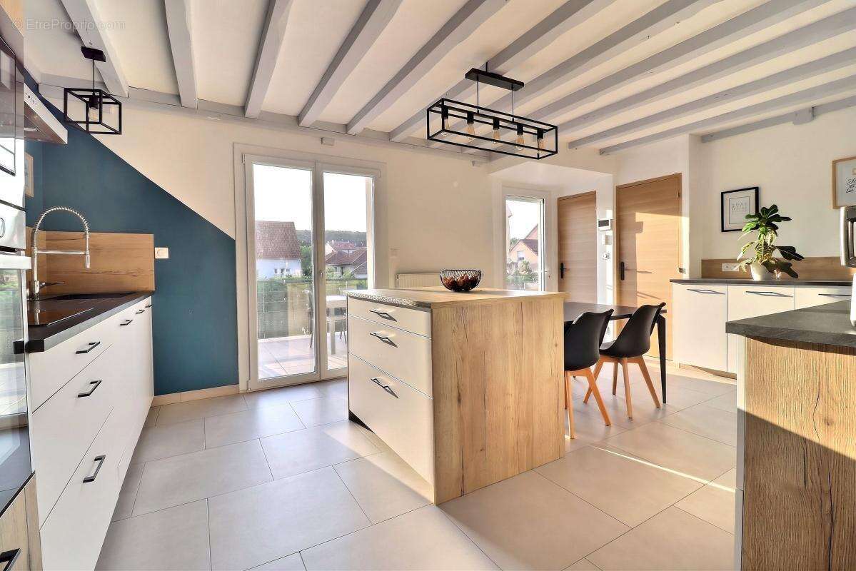 Maison individuelle rénovée au calme et proche toutes commodités - photo 6