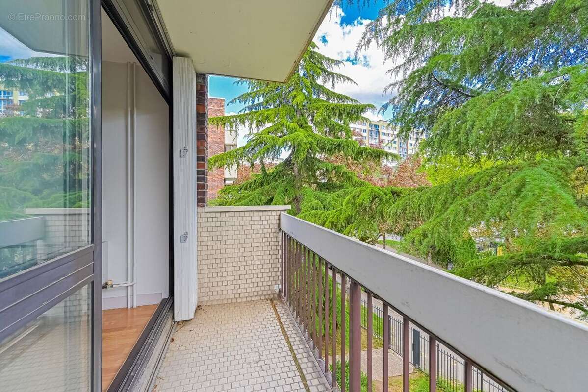 Appartement 87 m² à Creteil  - photo 3
