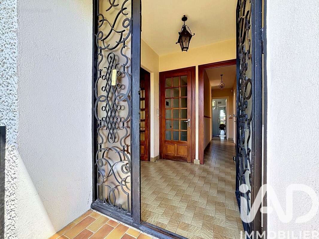 Photo 8 - Maison à LA COURONNE