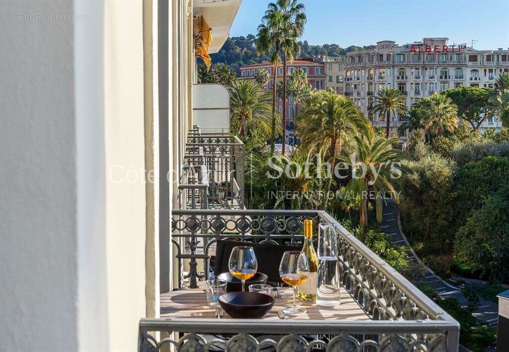 Appartement à NICE