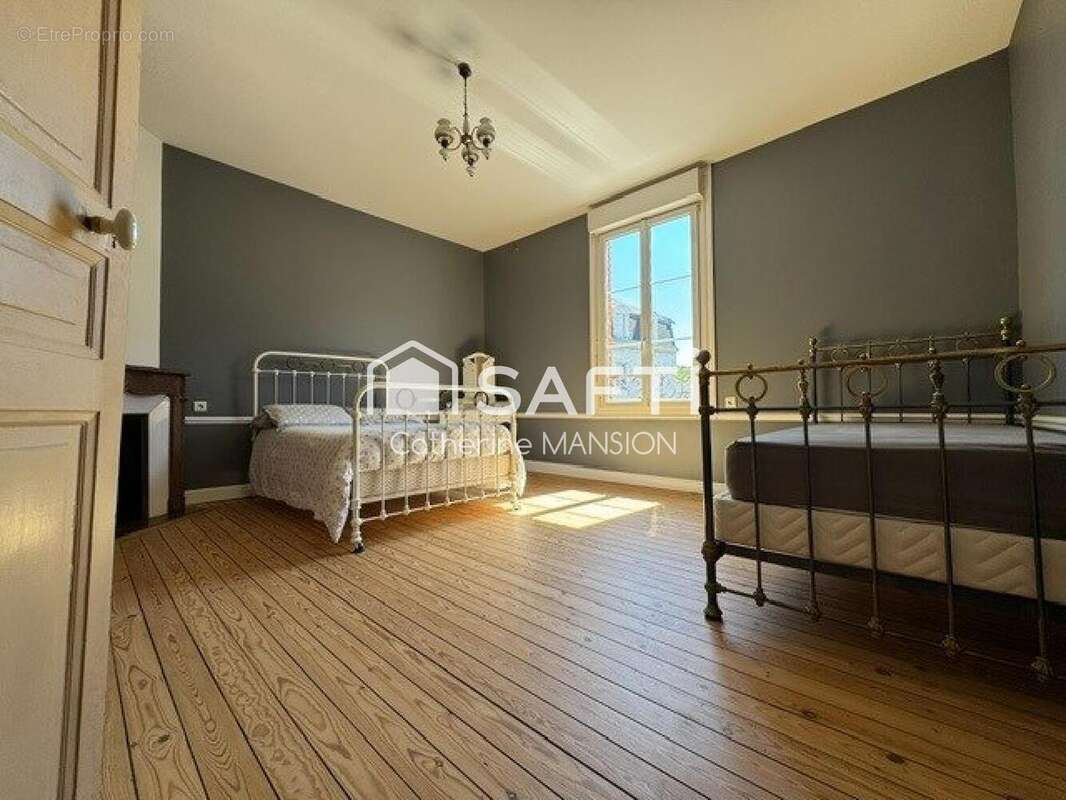 Photo 5 - Maison à REIMS