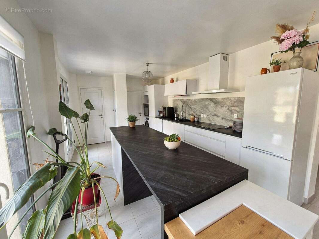 Maison 115 m² à Soindres  - photo 2