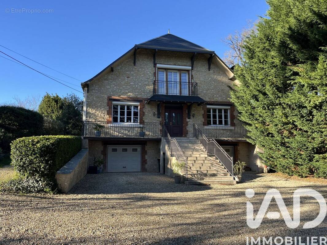 Photo 1 - Maison à RUFFEC