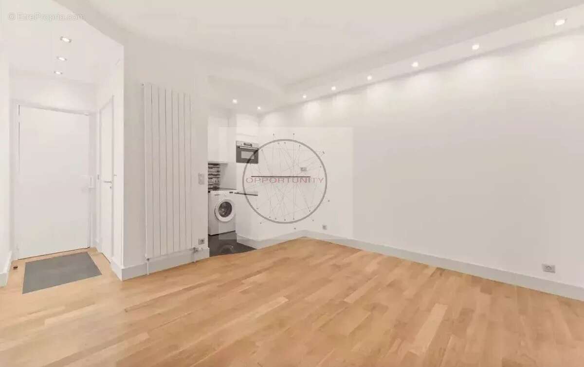 Appartement à PARIS-19E