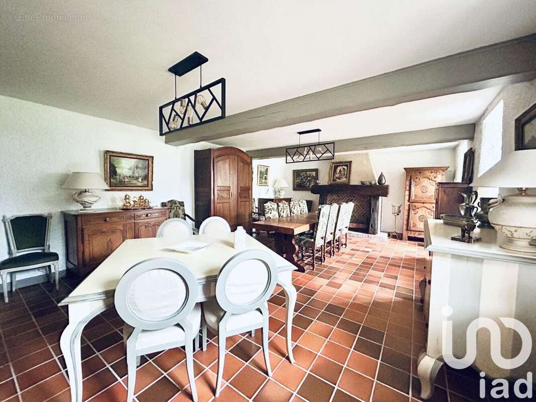 Photo 8 - Maison à MONTBARROIS