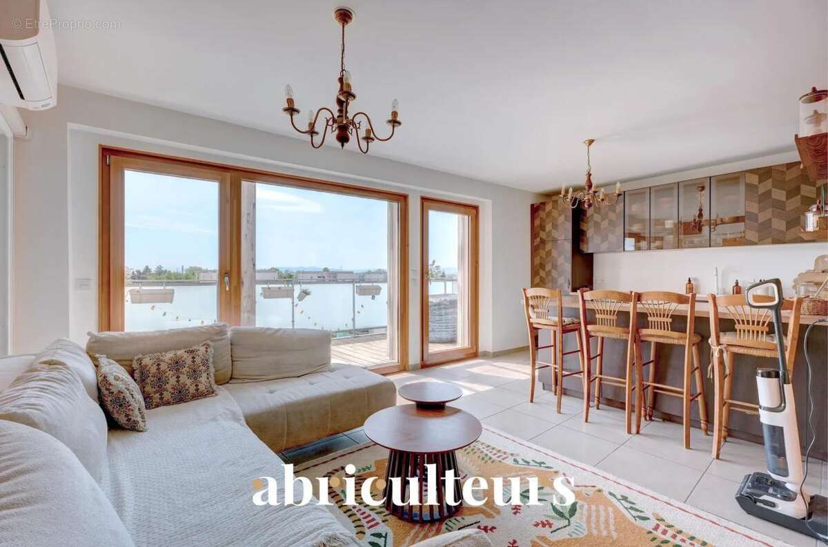 Appartement à SAINT-PRIEST