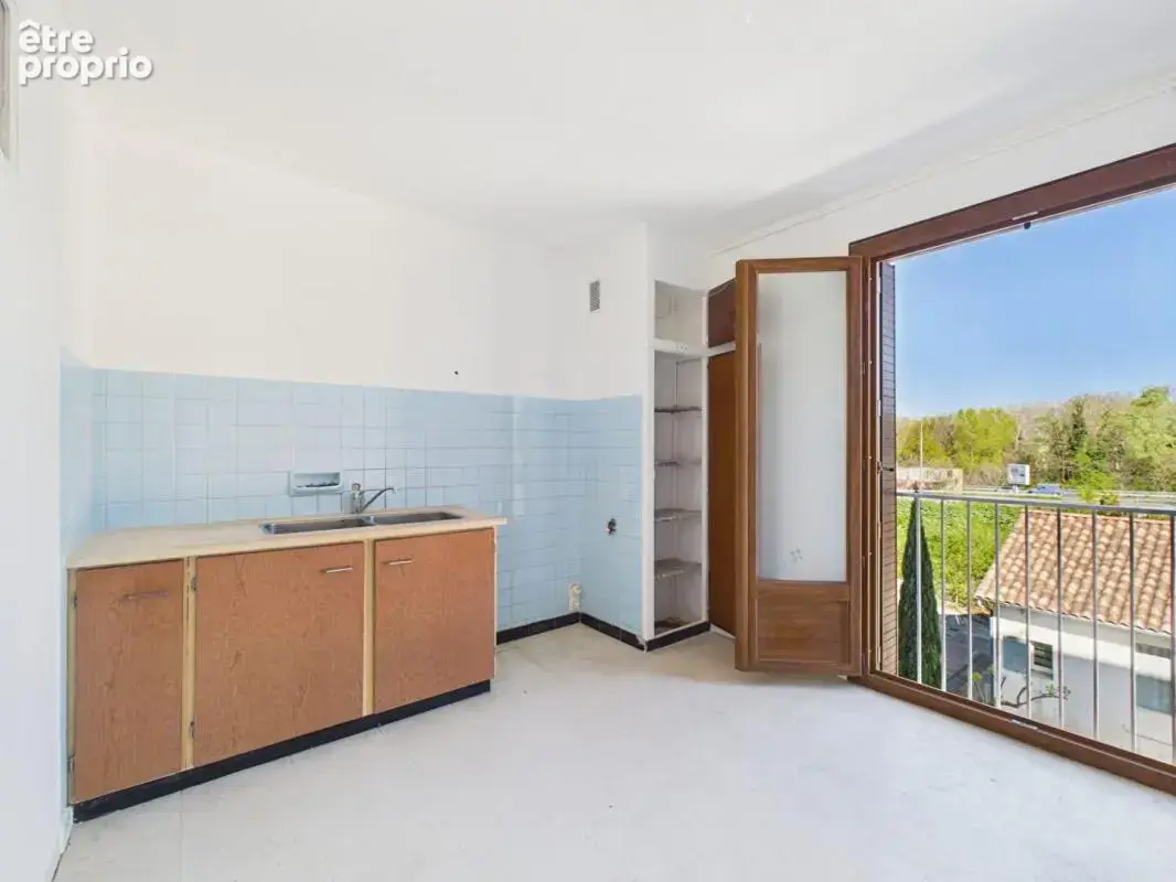 T3 lumineux avec grand balcon et parking ! À deux pas des rempa - photo 4