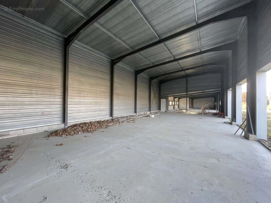 Commerce à CASTELSARRASIN