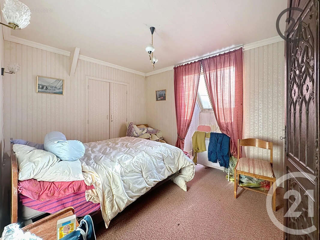 Maison à SAINT-ANDRE-LES-VERGERS