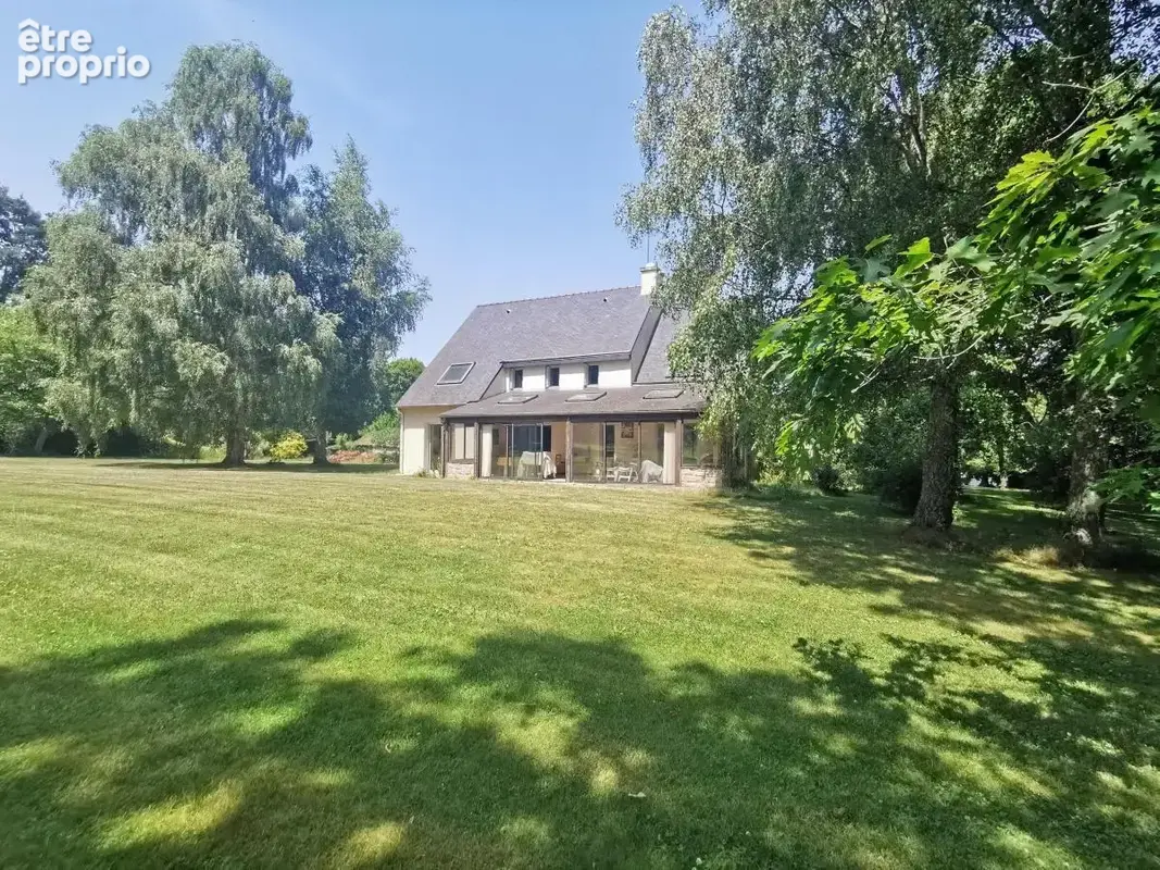 Photo Maison à La Roche-Derrien au prix de 420 900€
