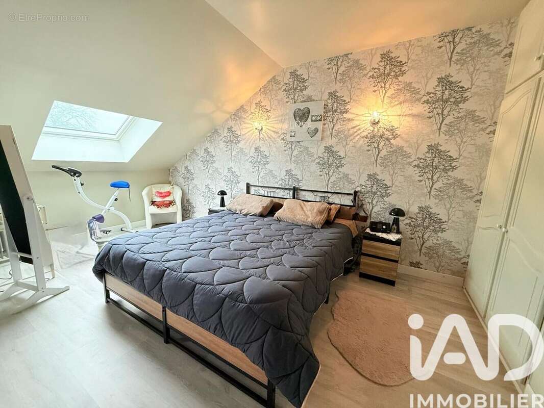 Photo 9 - Maison à SARCELLES