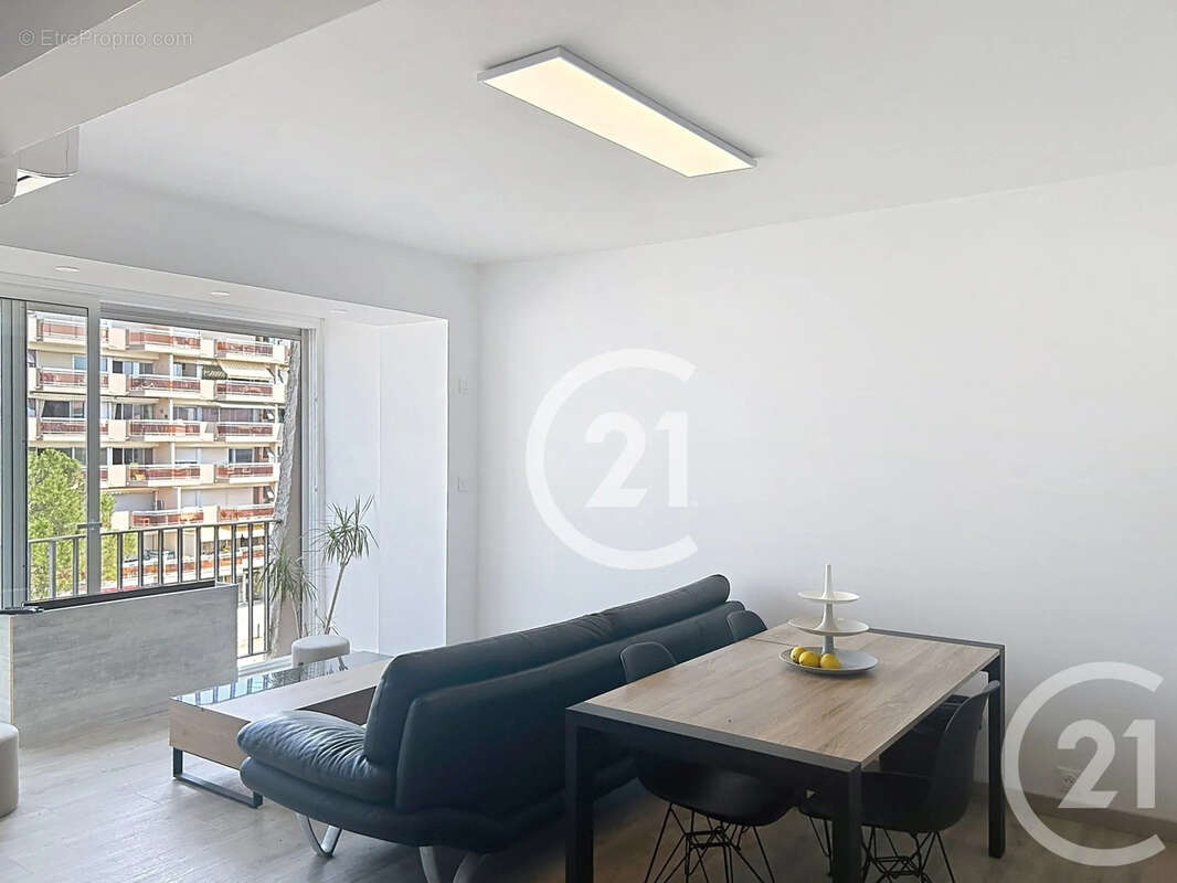 Appartement 47 m² à Saint-Cyprien  - photo 4