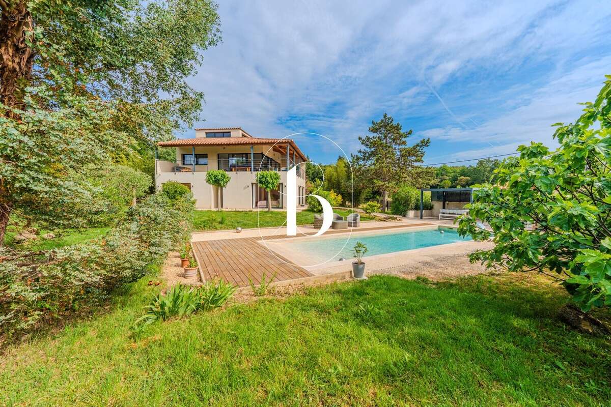 Maison à UZES