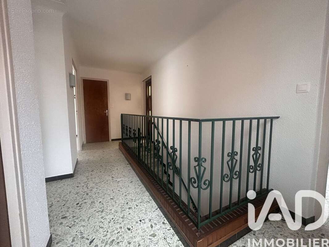 Photo 9 - Maison à SAINT-LAURENT-DE-LA-SALANQUE