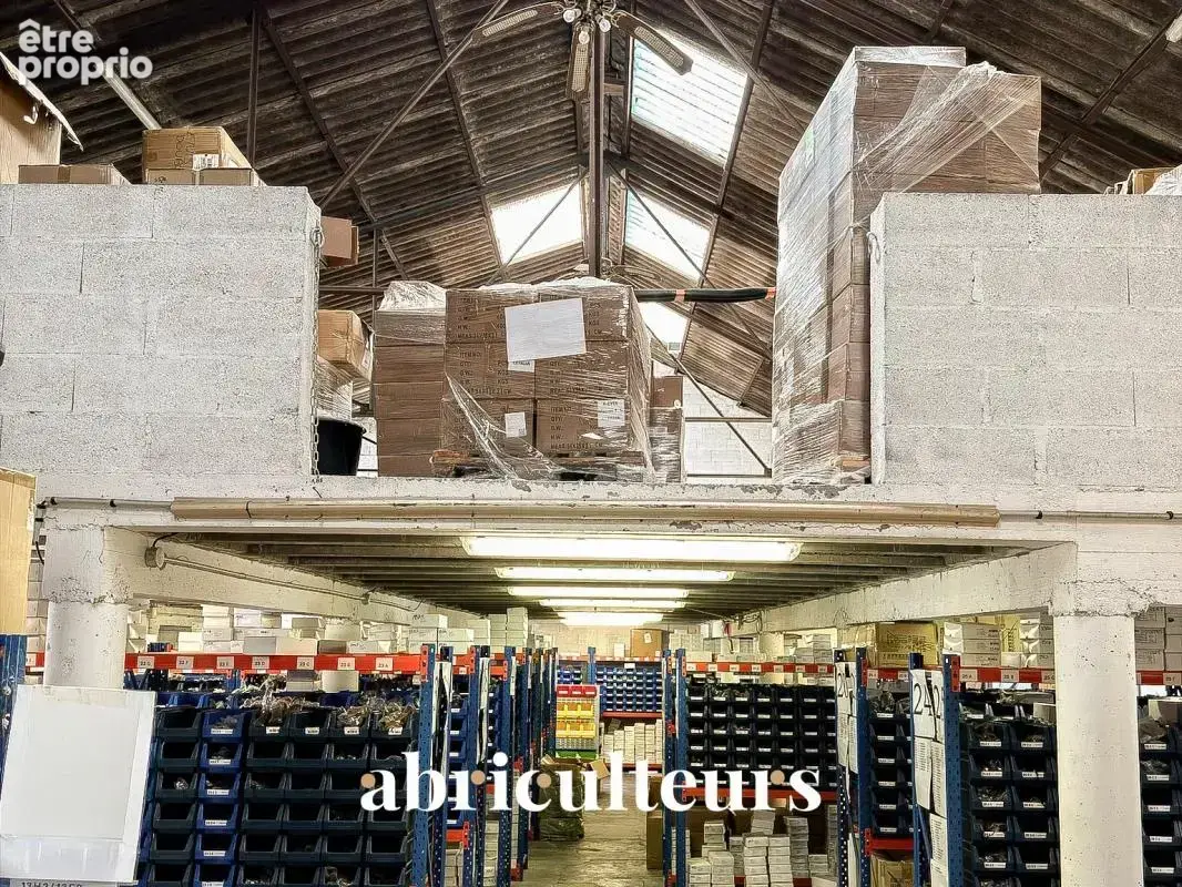 Le Muy - bâtiment commercial et entrepôt à vendre, zone d'activité dynamique proche A8.(83490) - photo 14