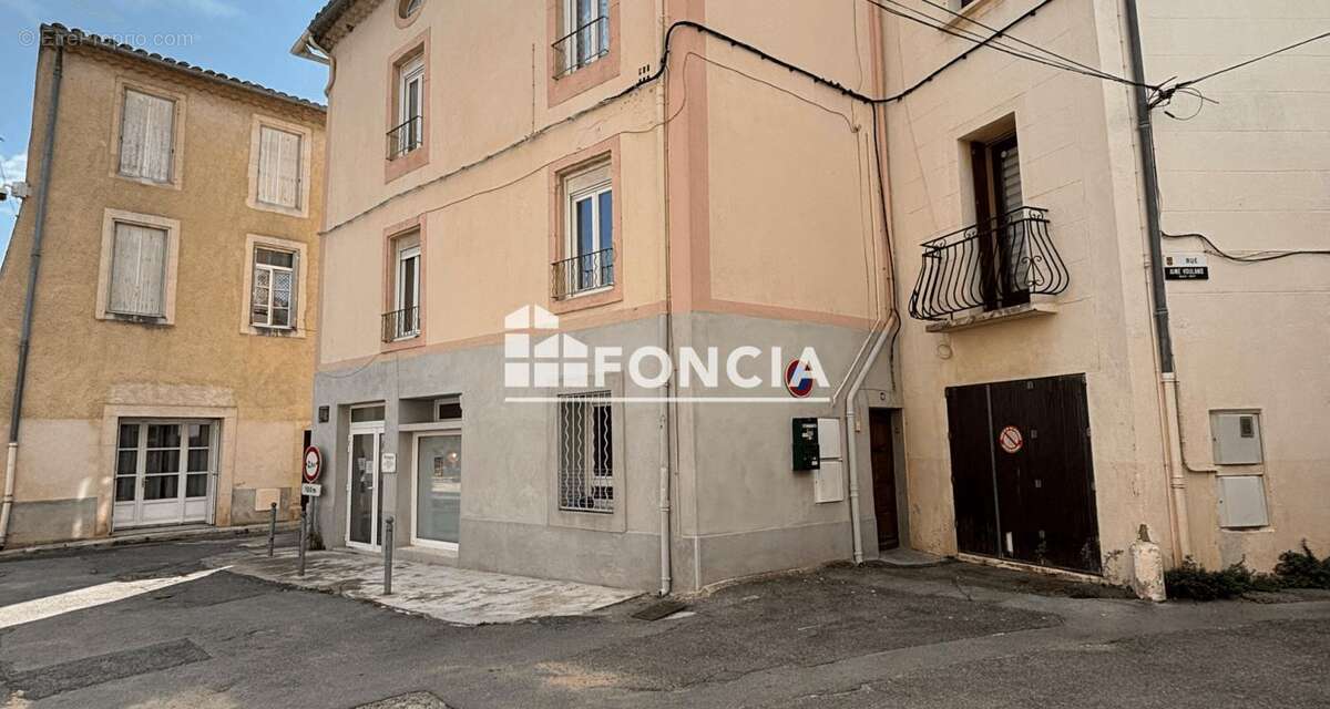 Appartement à BAGNOLS-SUR-CEZE