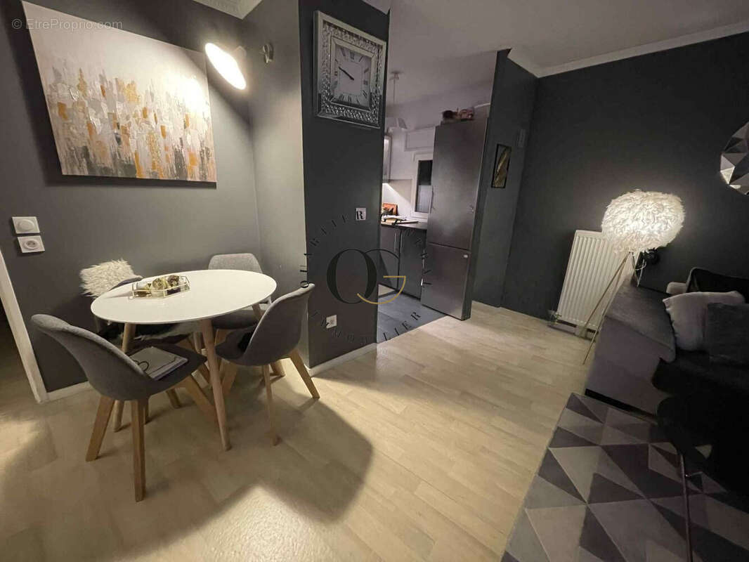 Appartement à IVRY-SUR-SEINE