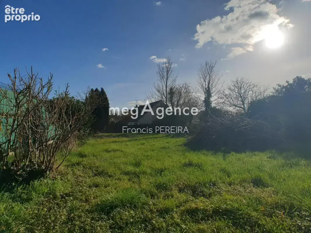 Bel emplacement au cœur du village - photo 3
