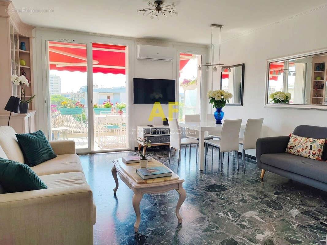 Appartement à FREJUS