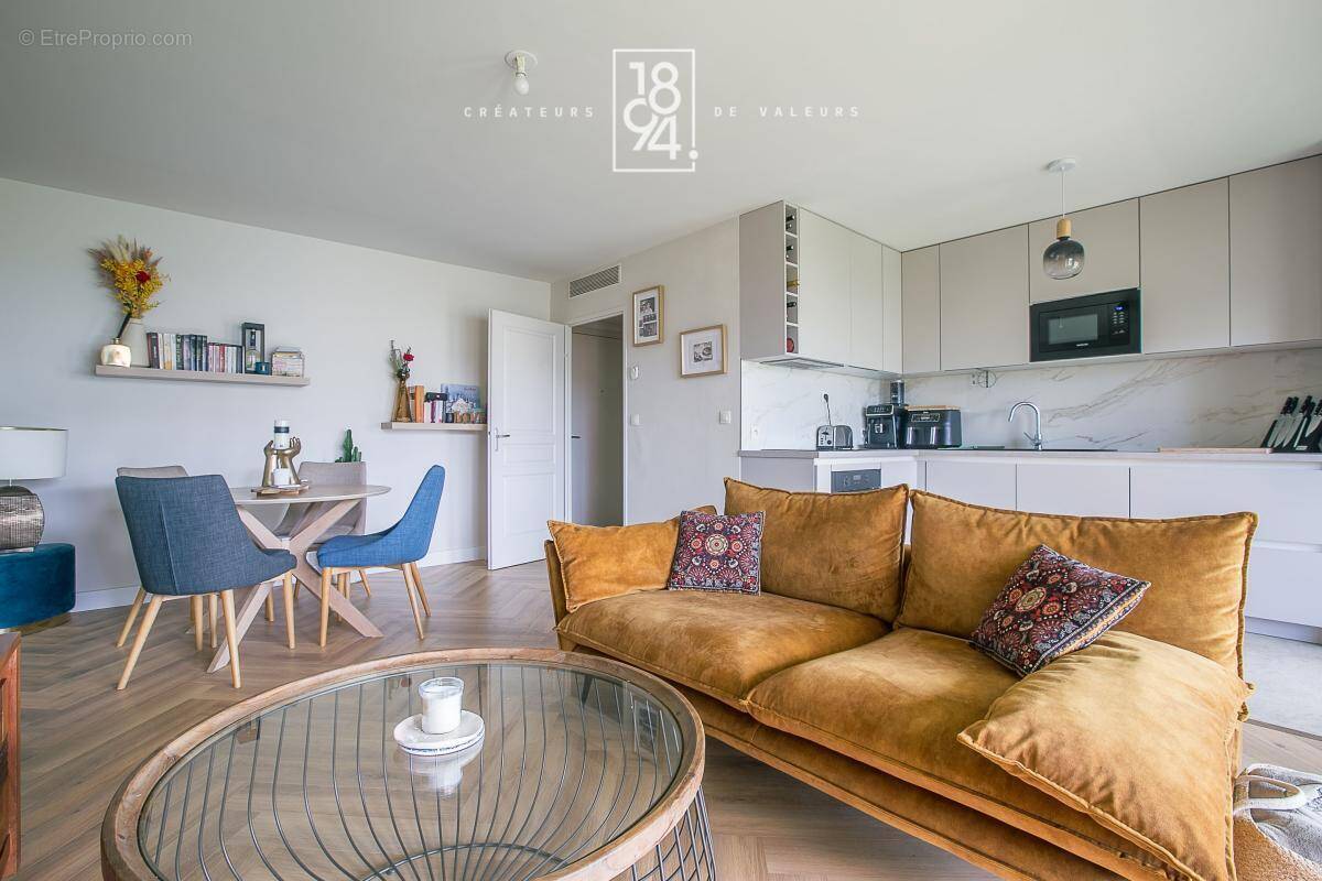 Appartement à MARSEILLE-8E