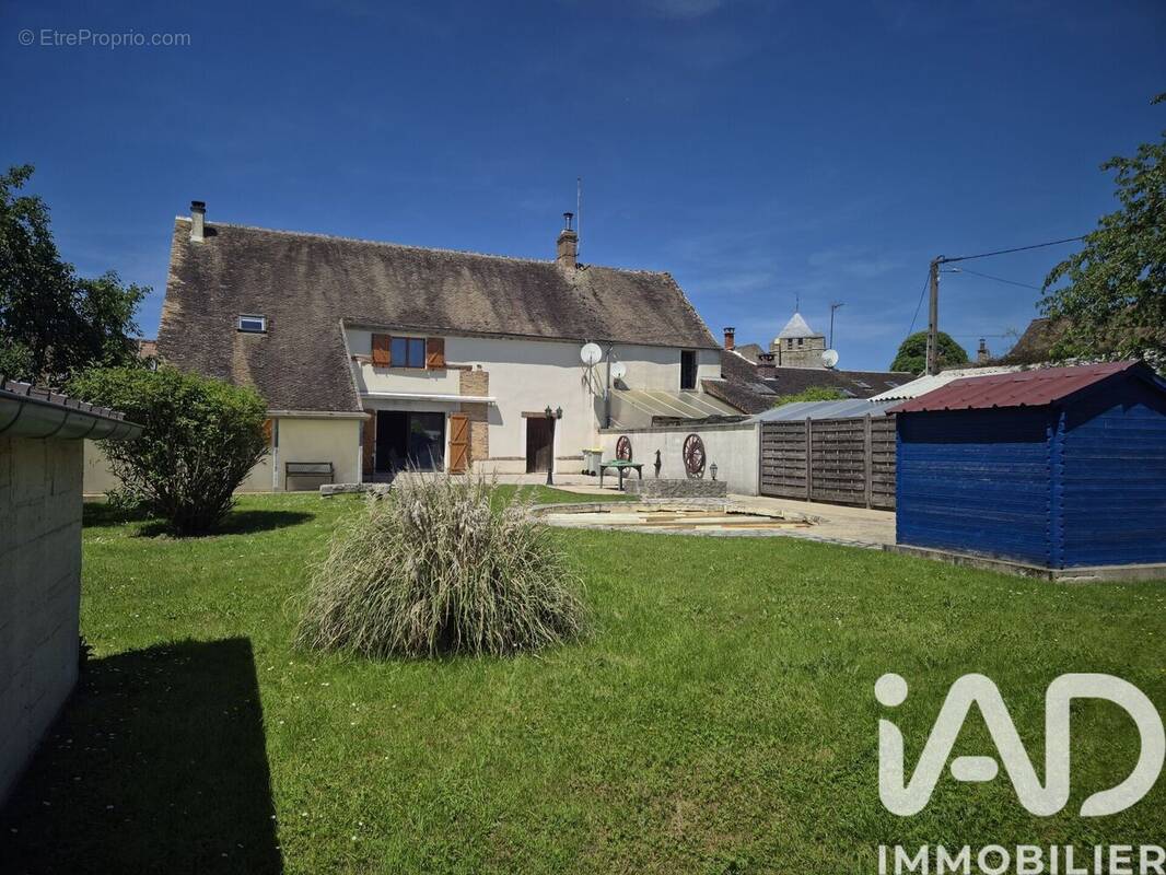 Photo 1 - Maison à LIXY