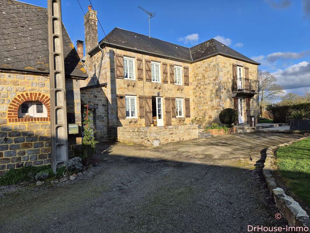 Maison à DOMFRONT