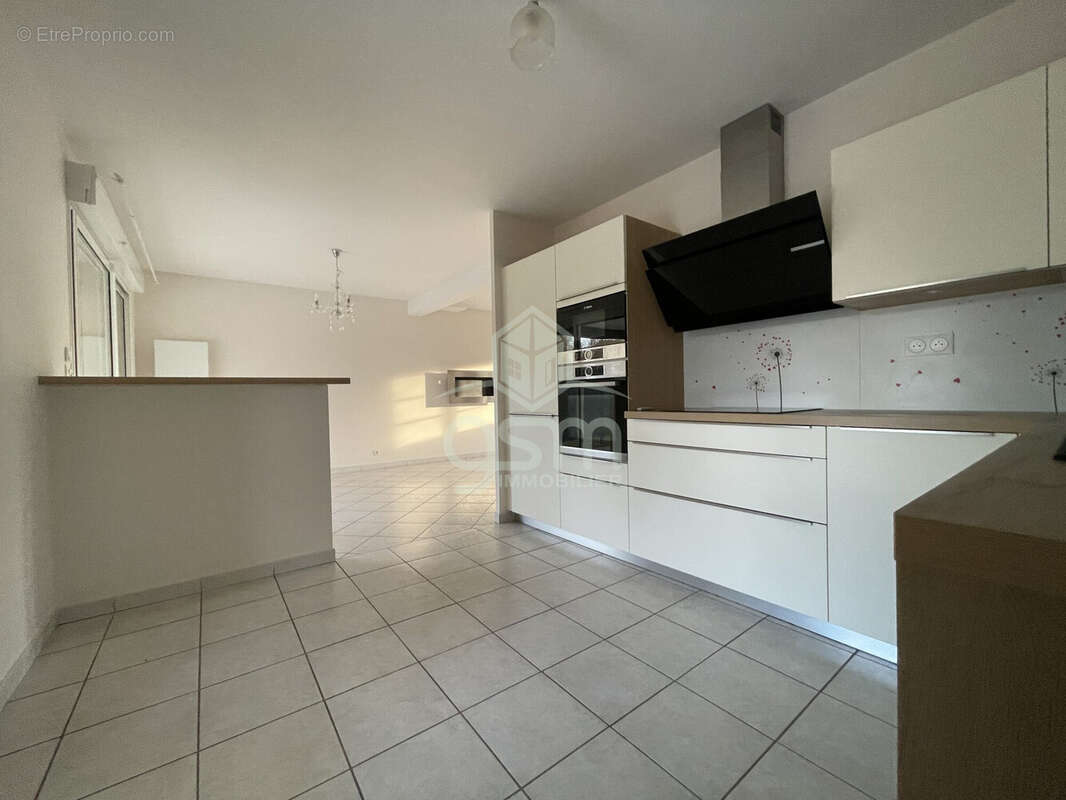 Maison à CHAMBRAY-LES-TOURS