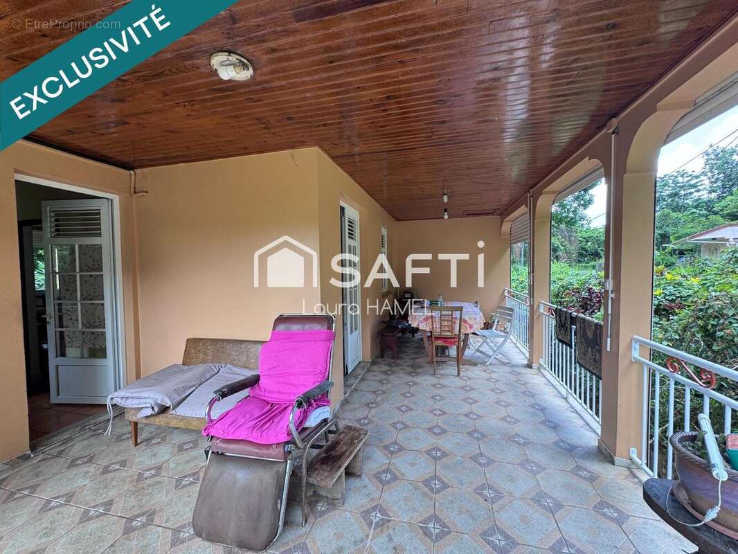 Maison 161 m² à La Trinite  - photo 8