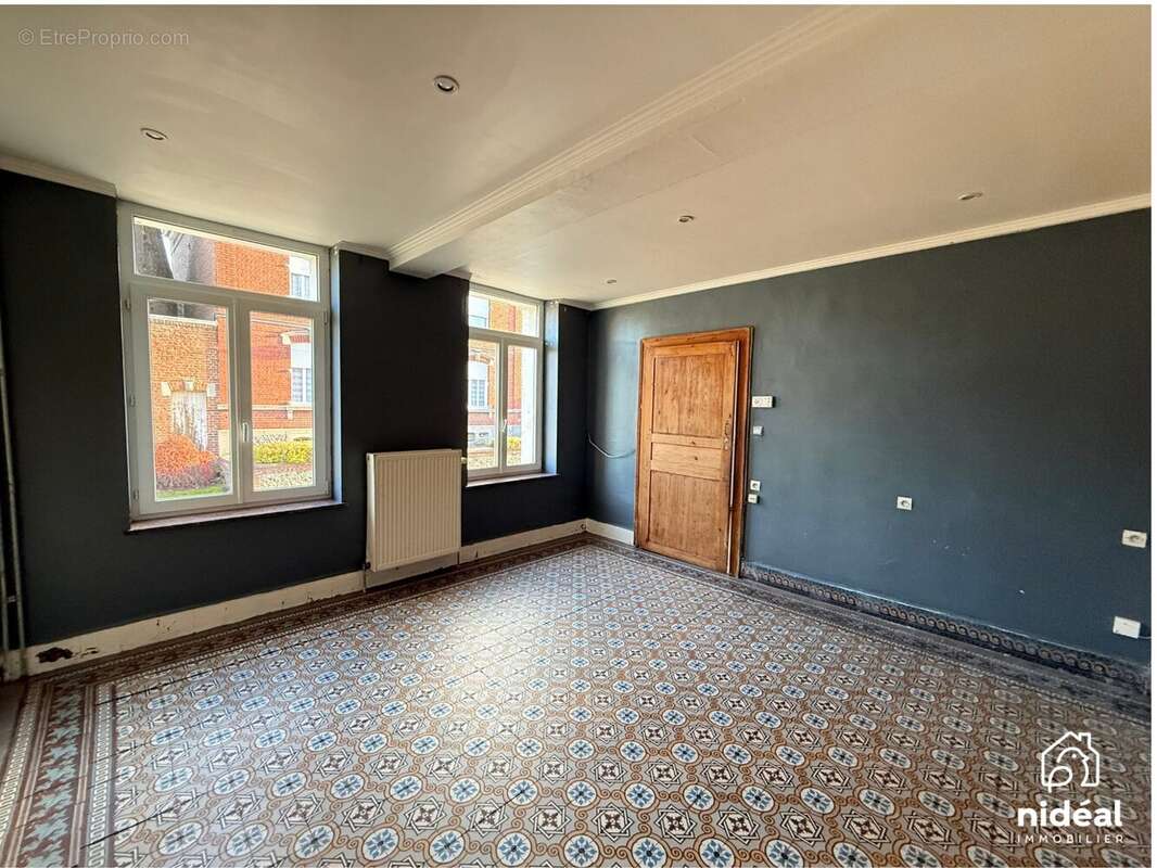 Maison à VILLERS-SIRE-NICOLE