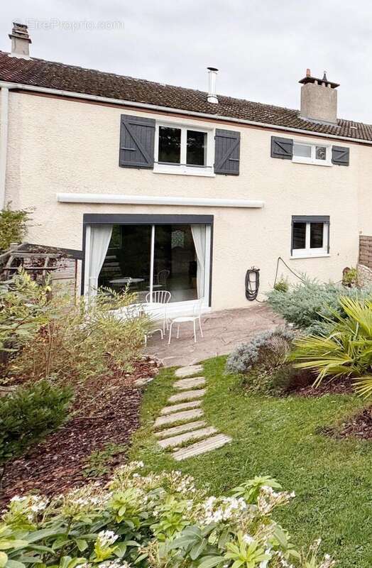 Photo 9 - Maison à MENUCOURT