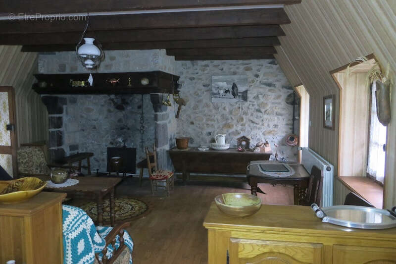 Maison à PLEAUX