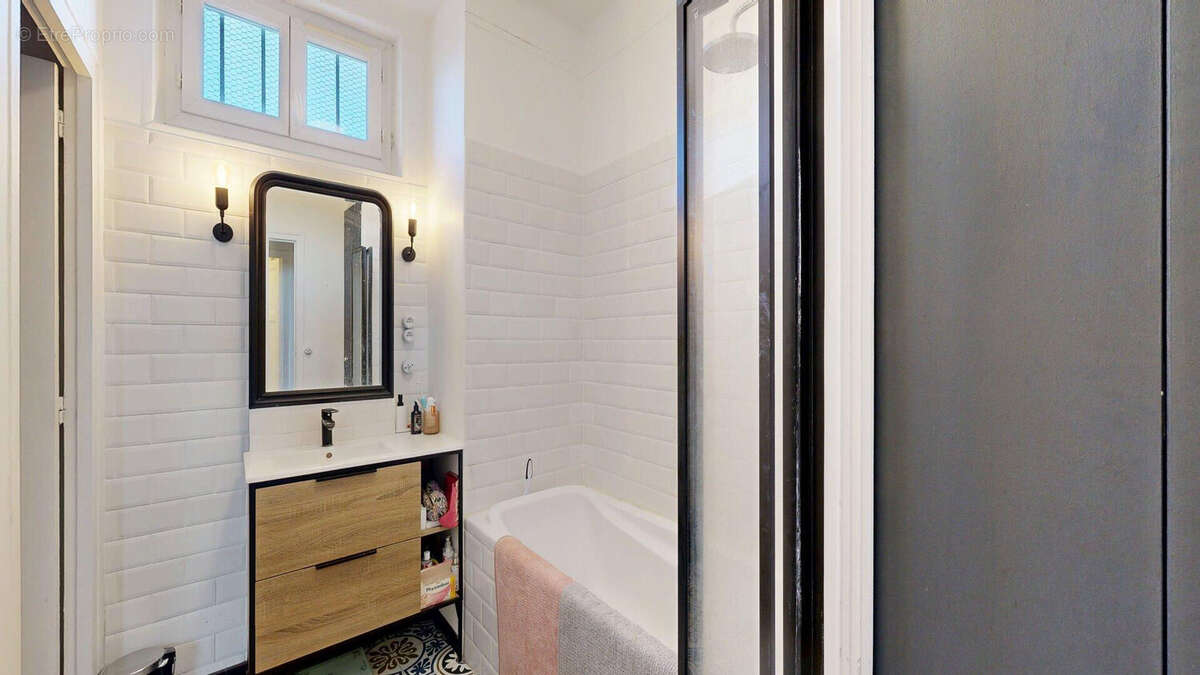 Appartement à NANTERRE