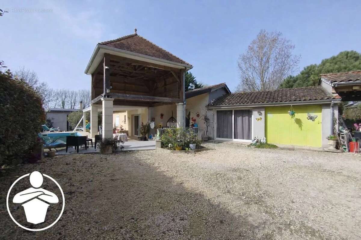 Maison à AURADOU