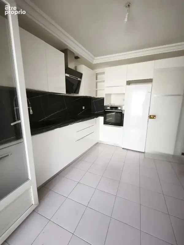 Maison de ville  avec terrasse et garage   Narbonne - photo 4