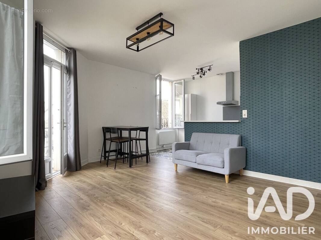 Photo 1 - Appartement à BEAUMONT-SUR-OISE
