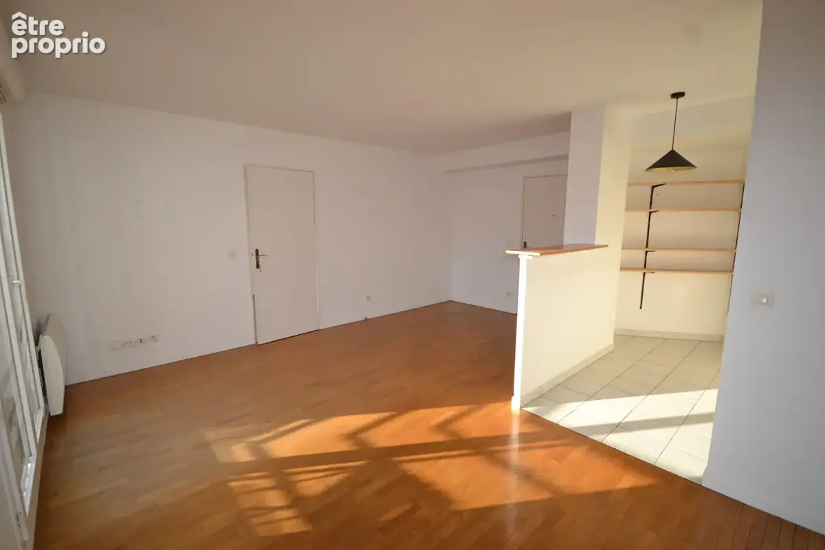 Saint Ouen Sur Seine - 2 pièces 40 m2 avec balcon + cave et parking - photo 2