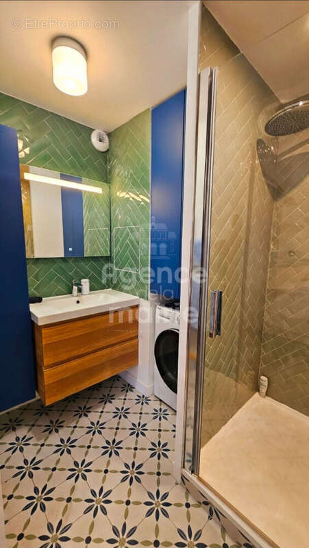 Appartement à ASNIERES-SUR-SEINE