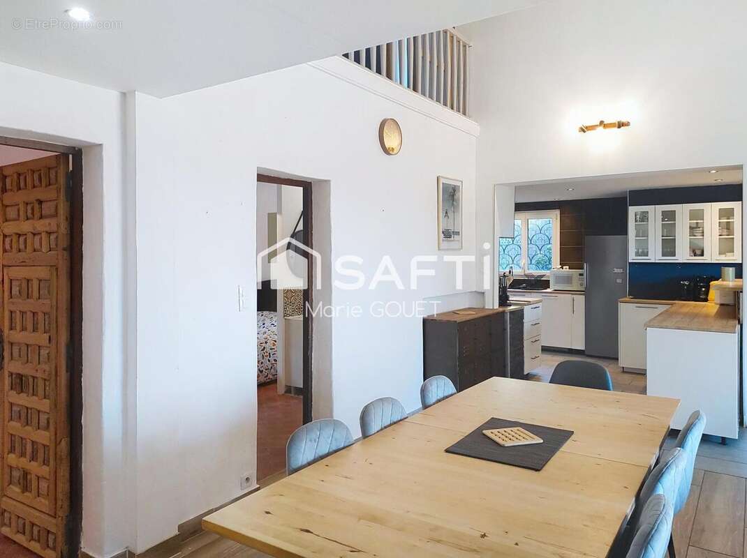 Photo 5 - Maison à FREJUS