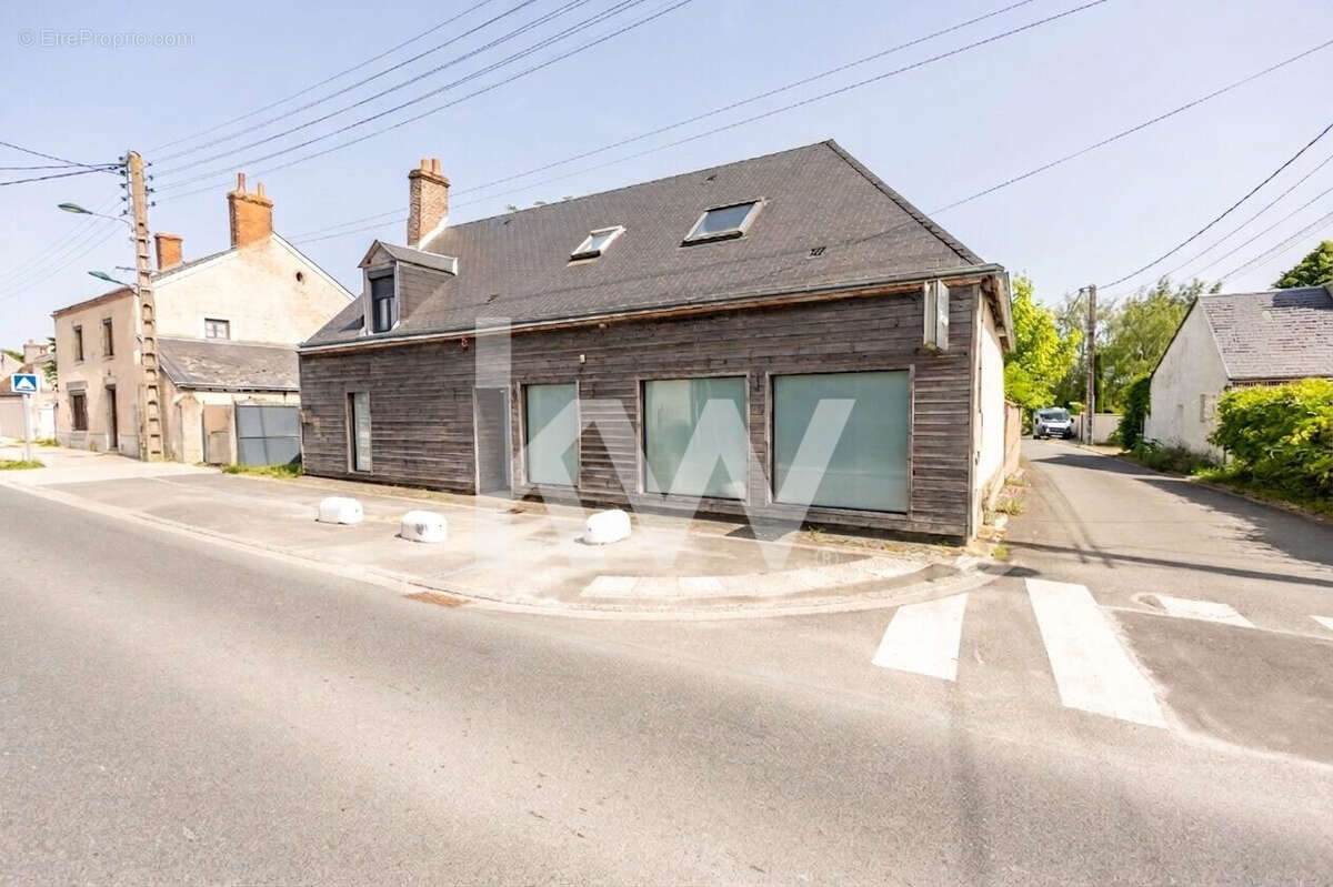 Maison à LOURY