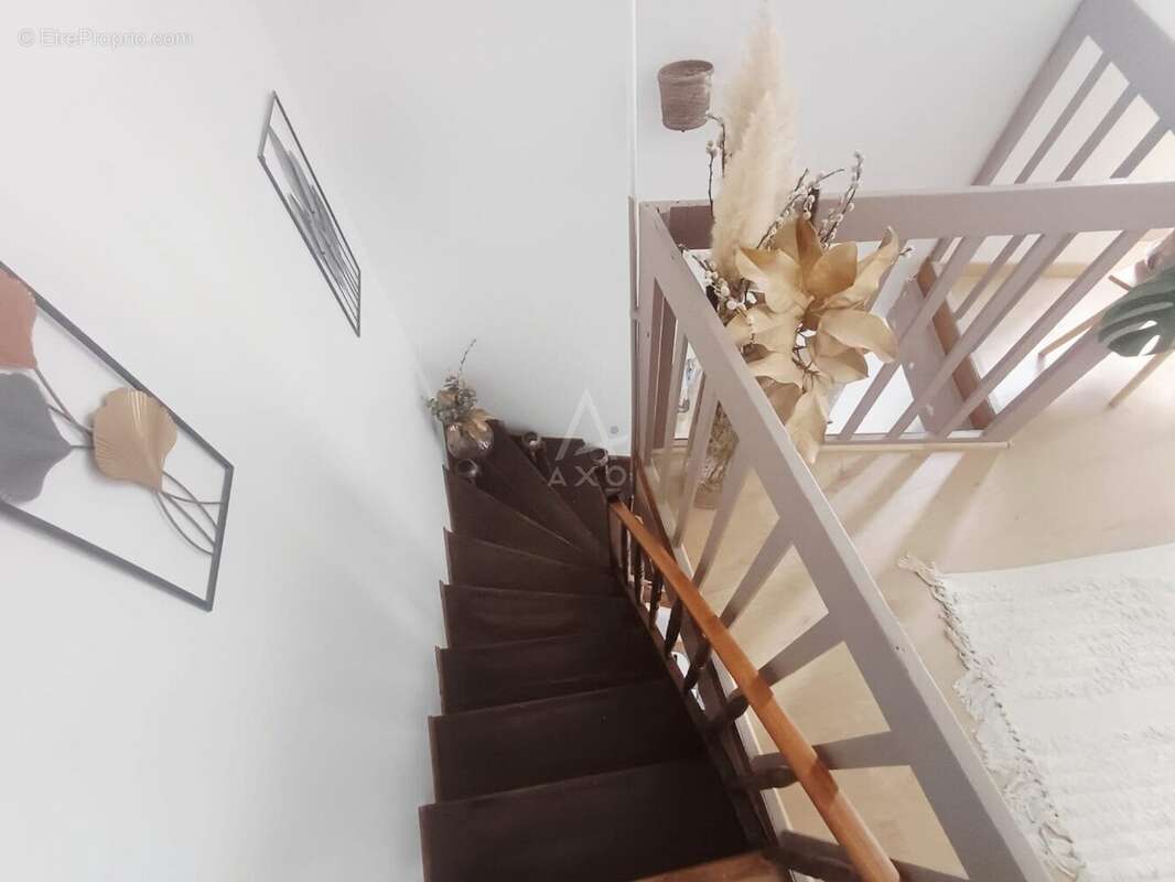 Maison à SAINT-AUBIN-LES-FORGES