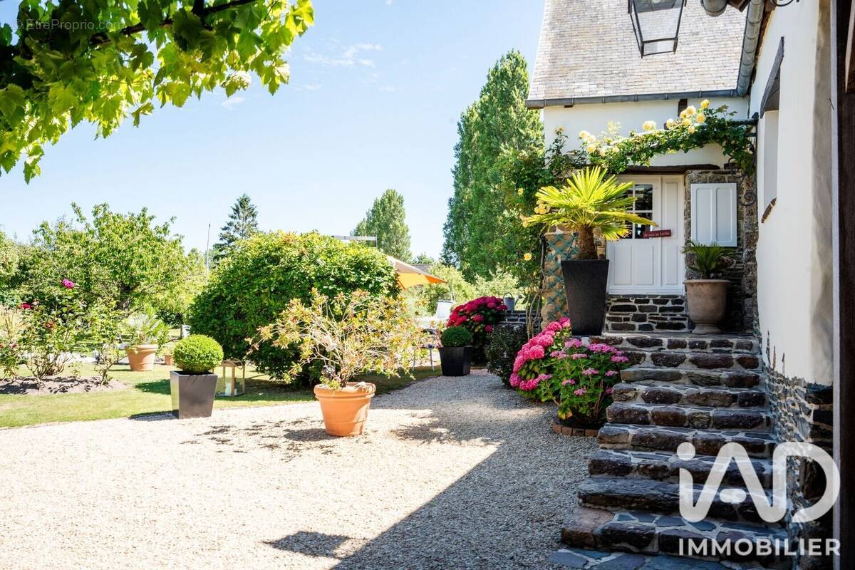 Photo 1 - Maison à BREHAL
