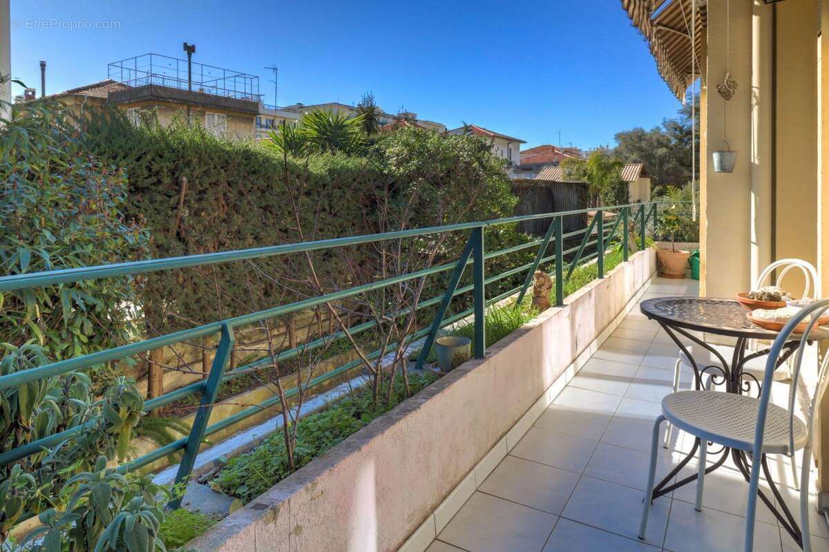 Appartement à NICE