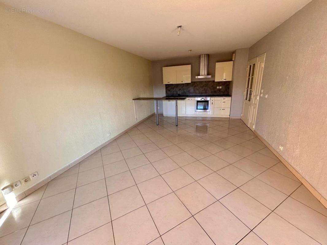 À vendre – T2 50m2 terrasse - parking Fréjus 83600 - photo 7